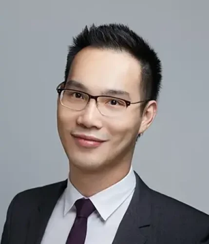 Kai Wu Headshot.jpeg